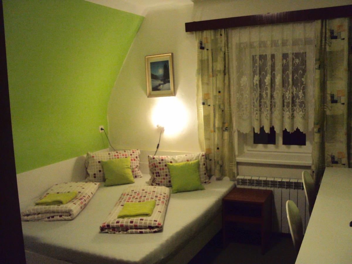 Hotel Zatisi Janské Lázně Buitenkant foto