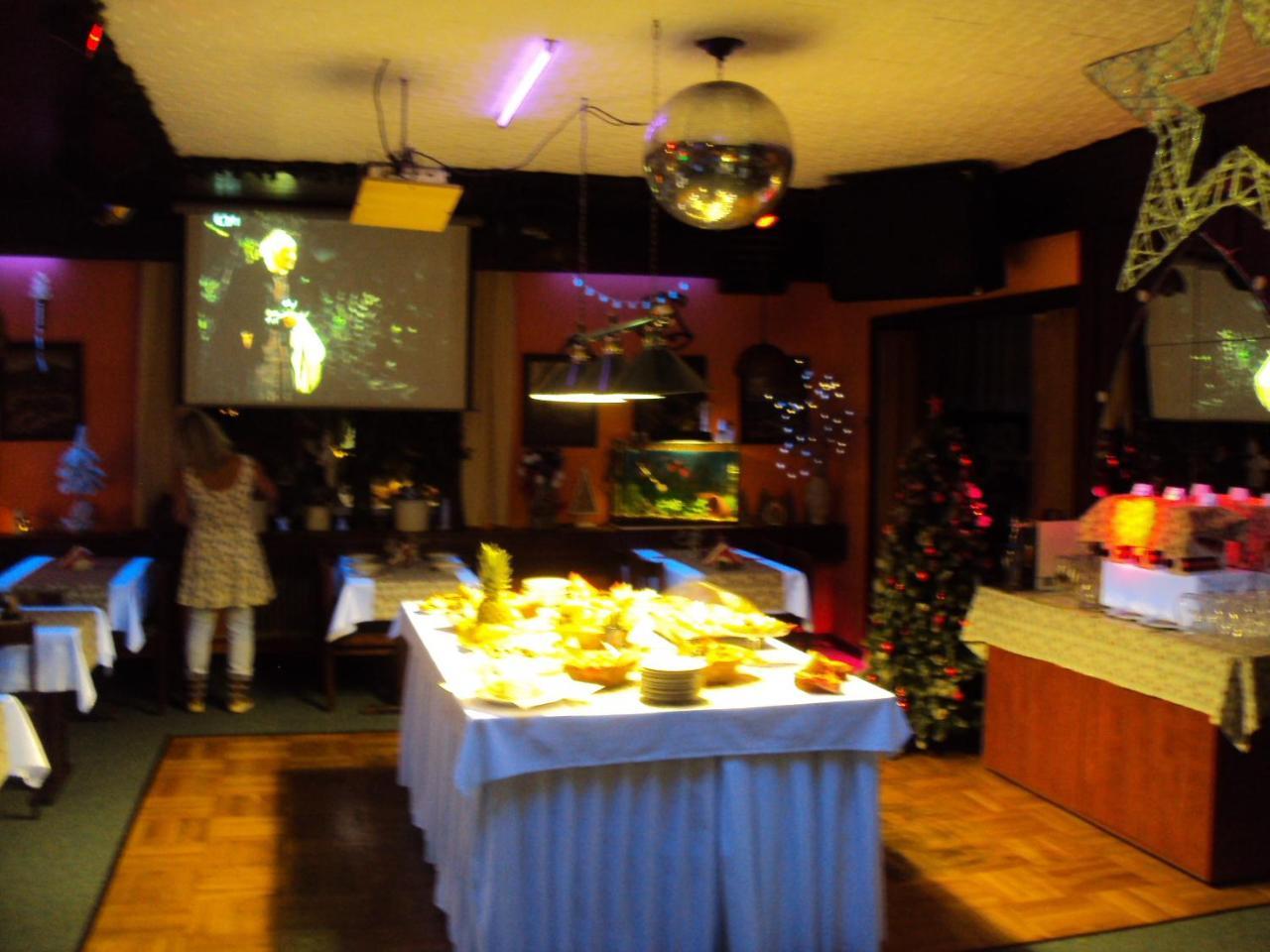 Hotel Zatisi Janské Lázně Buitenkant foto