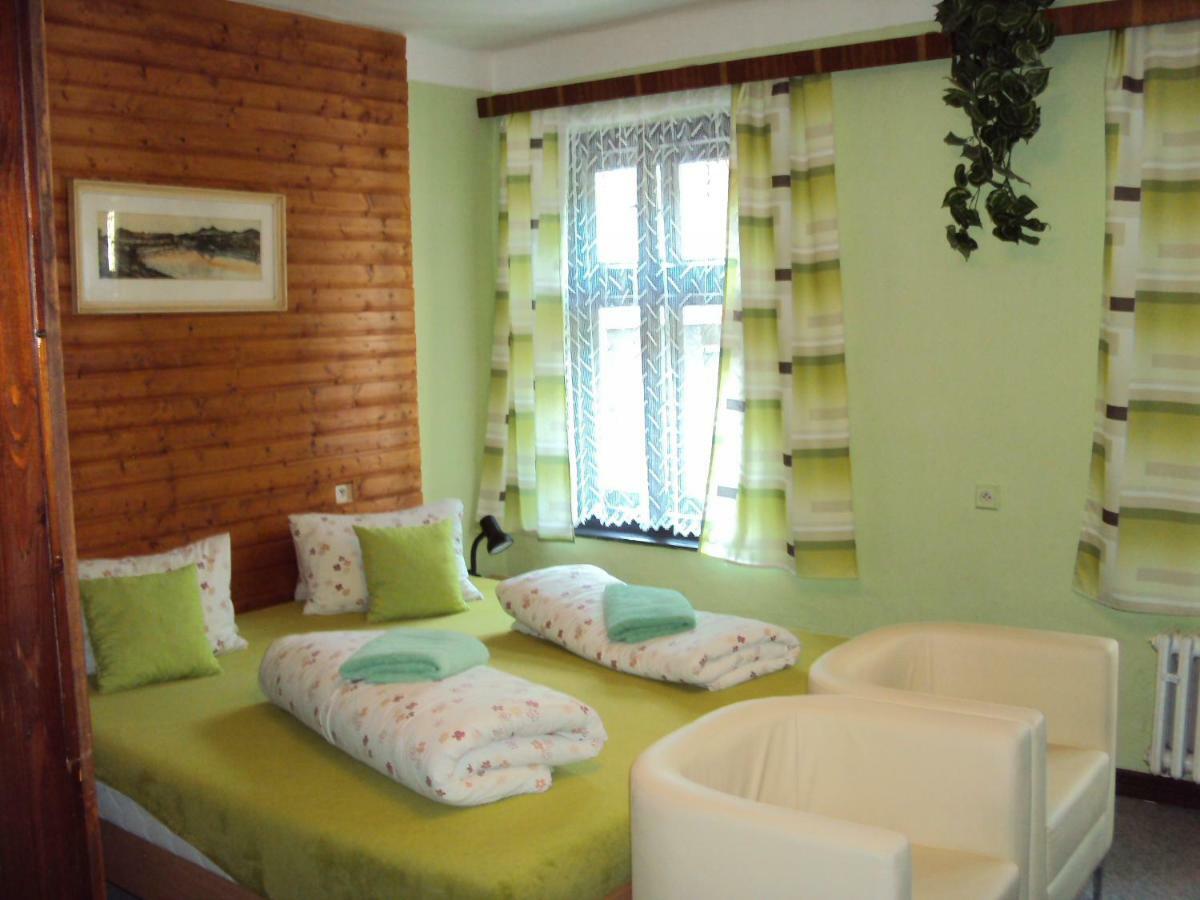 Hotel Zatisi Janské Lázně Buitenkant foto